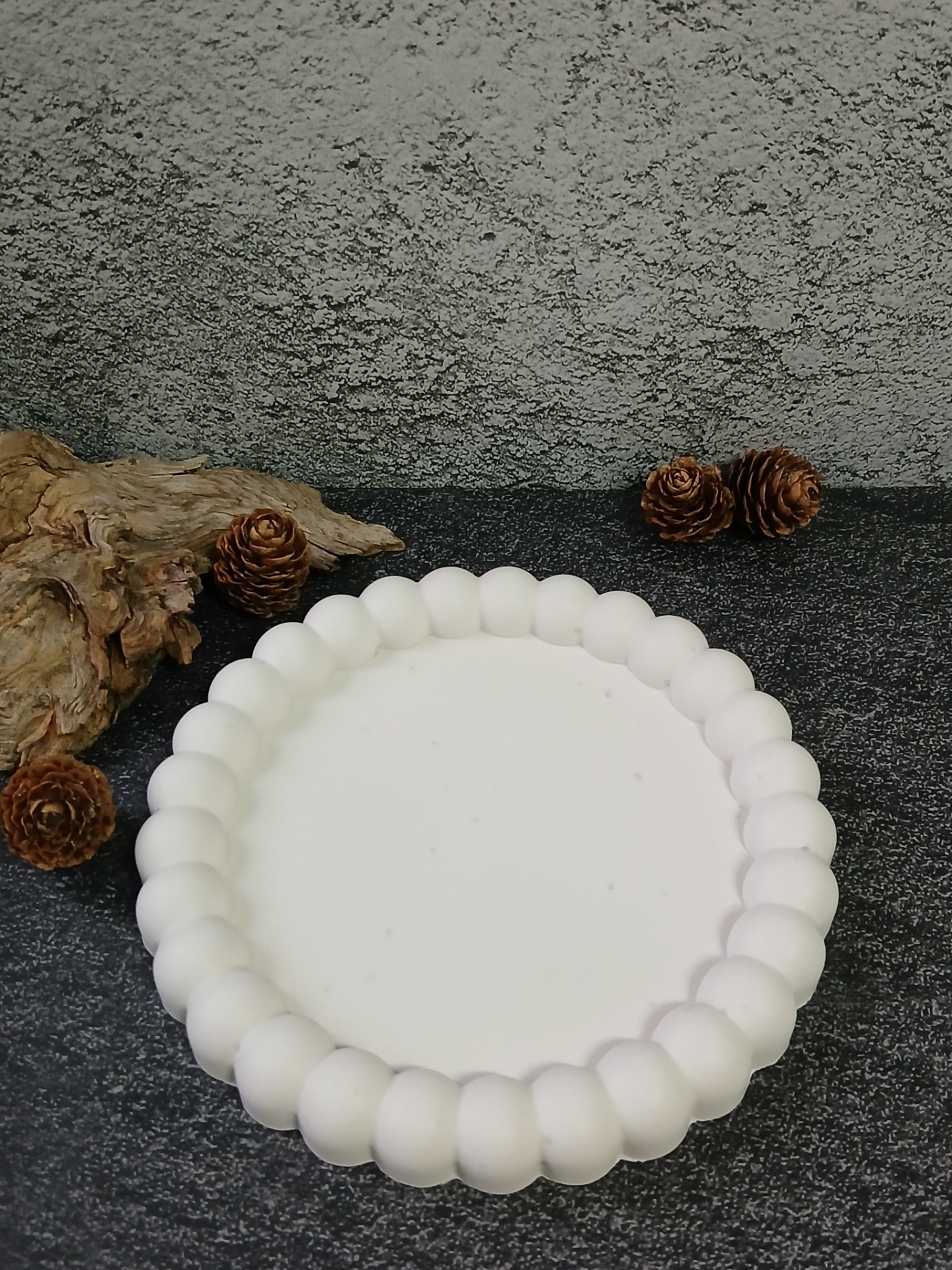 Jesmonite tác kulatý