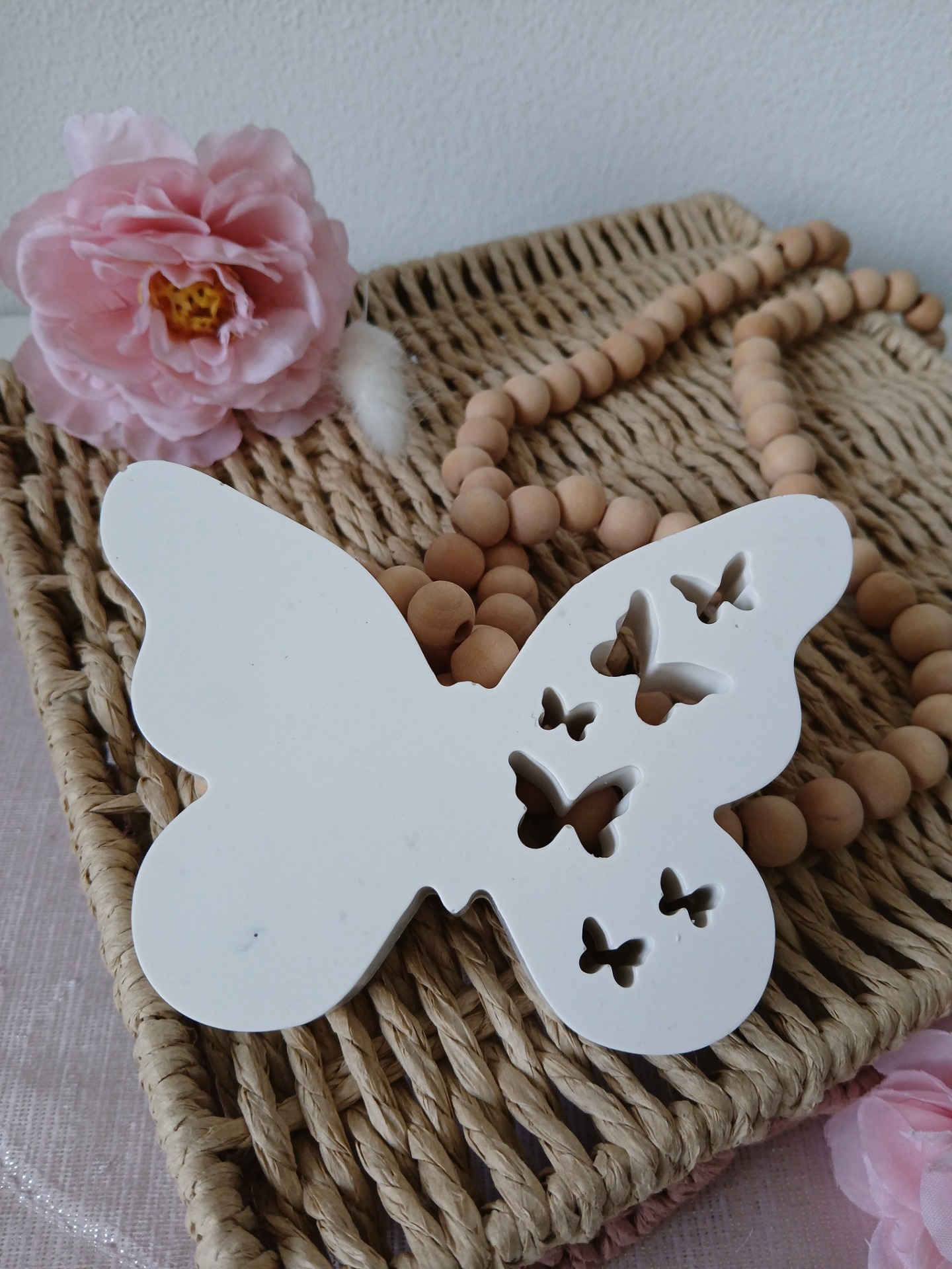 Dekorace Jesmonite Velký Motýl